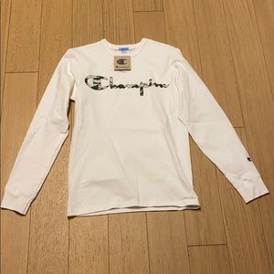 Brand new Champion long sleeve tee